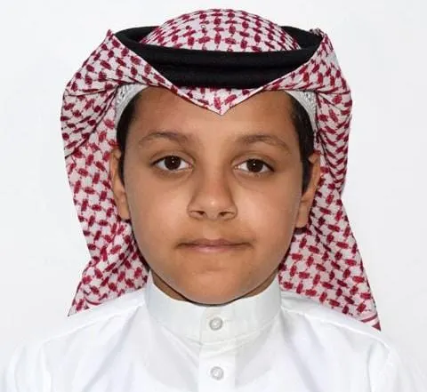 من صفوى.. بتقدير ممتاز.. الحافظ الشبل يوسف المسلم ينهي اختبار حفظ جزء عم في جمعية خيركم بجدة