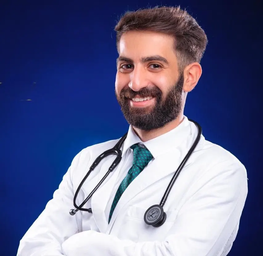 سنابس - المنيرة.. جامعة المنصورة بمصر تمنح «حسين القلاف» البكالوريوس في الطب البشري