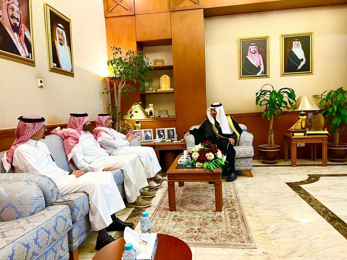 محافظ القطيف يلتقي رئيس القطاع الشرقي للمياه الوطنية.. اطّلع على عرض لمشاريع الشركة التي تتجاوز الـ3 مليارات ريال