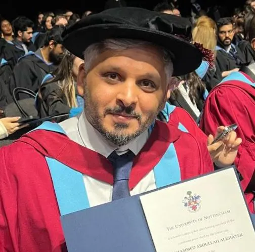 من شويكة القطيف.. جامعة نوتنغهام في المملكة المتحدة تمنح «محمد الخاطر» الدكتوراه في تكنولوجيا البناء
