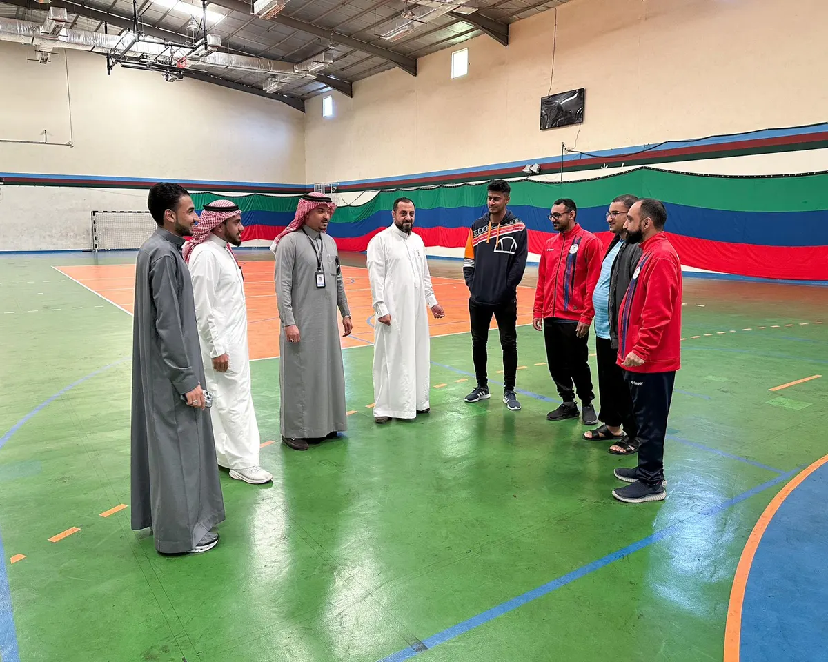 هداية الجش يعزز علاقاته مع الخويلدية