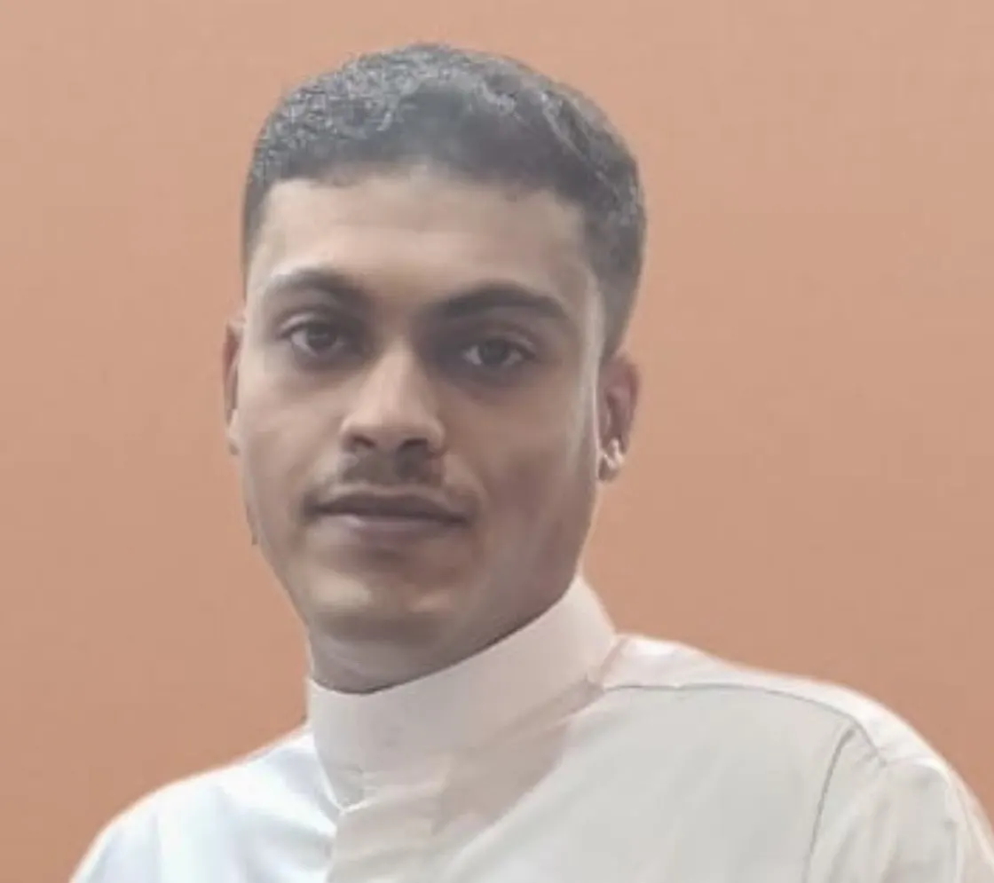من القطيف.. جامعة الطائف تمنح «عبدالله الصفار» البكالوريوس في إدارة الأعمال
