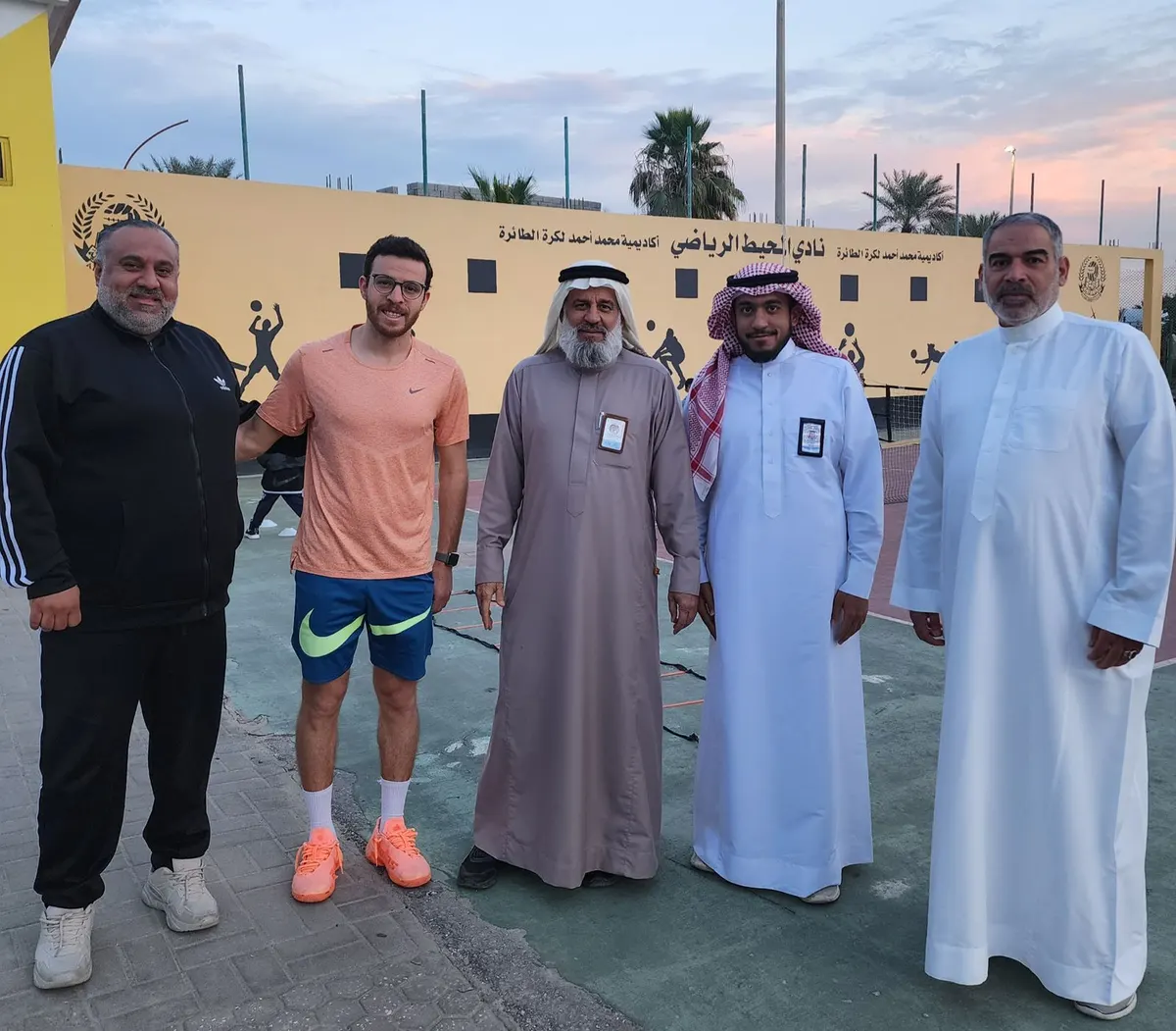 هداية الجش يعزز جسور التواصل مع محيط الجارودية