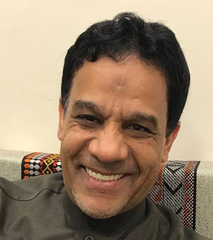 التركيا - تاروت.. «السيد محمد» ينير أسرتي «الشعلة» و«العصيص»