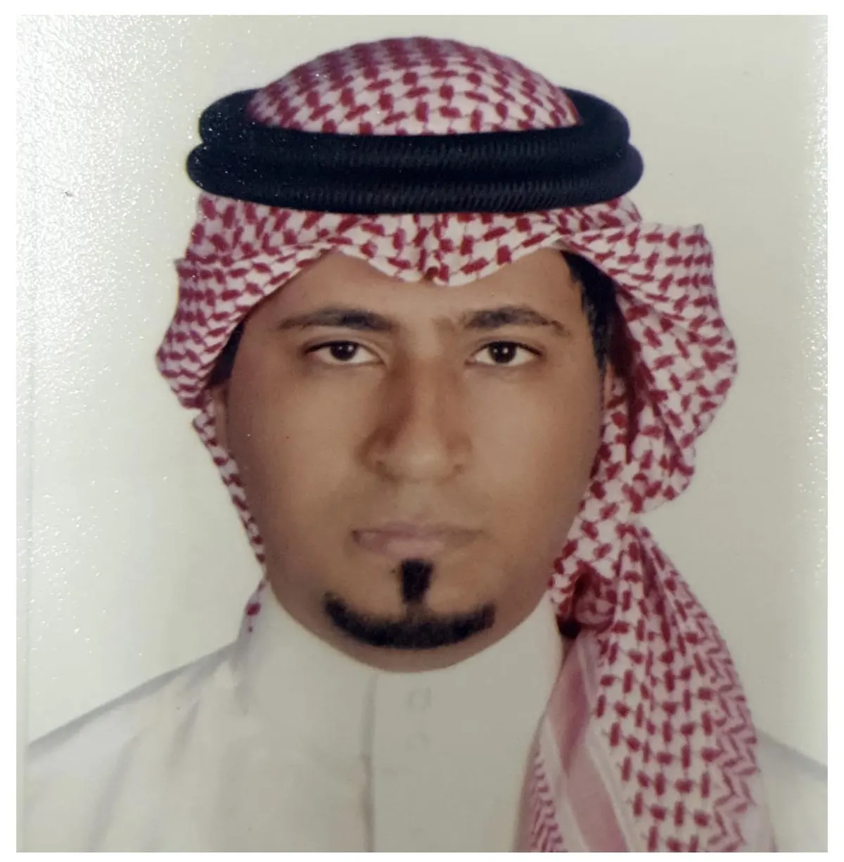 من شويكة القطيف.. نظير جهوده.. ضمان القطيف يكرم «محمد الثنيان»
