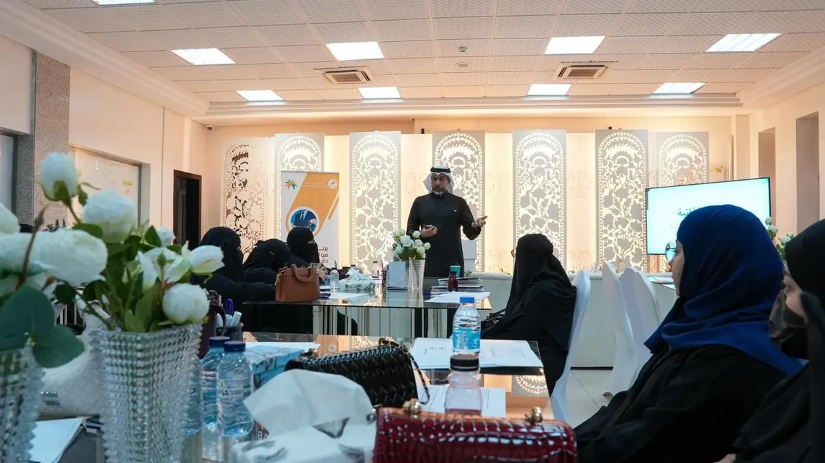 في ضمان القطيف.. انطلاقة برنامج «من الصفر حتى الاحتراف» بورشتي عمل.. وتكريم الرعاة وعدد من منسوبي المكتب