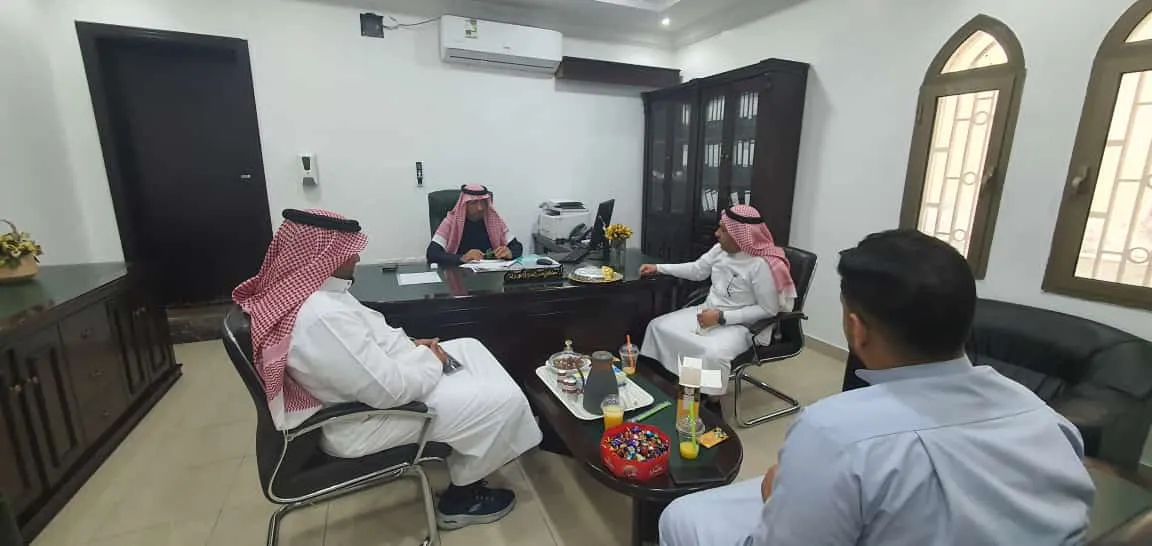 تنمية حلة محيش في زيارة لرئيس بلدية الجارودية