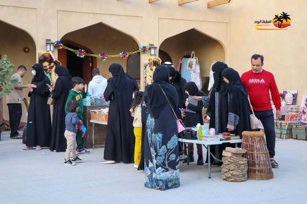 «سوق المزارعين» بالقطيف.. ملتقى الخبراء وبوابة التقنيات الزراعية الحديثة