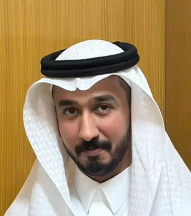 في جزيرة تاروت.. «القروص» يحتفي بعقد قرانه على «عوجان»