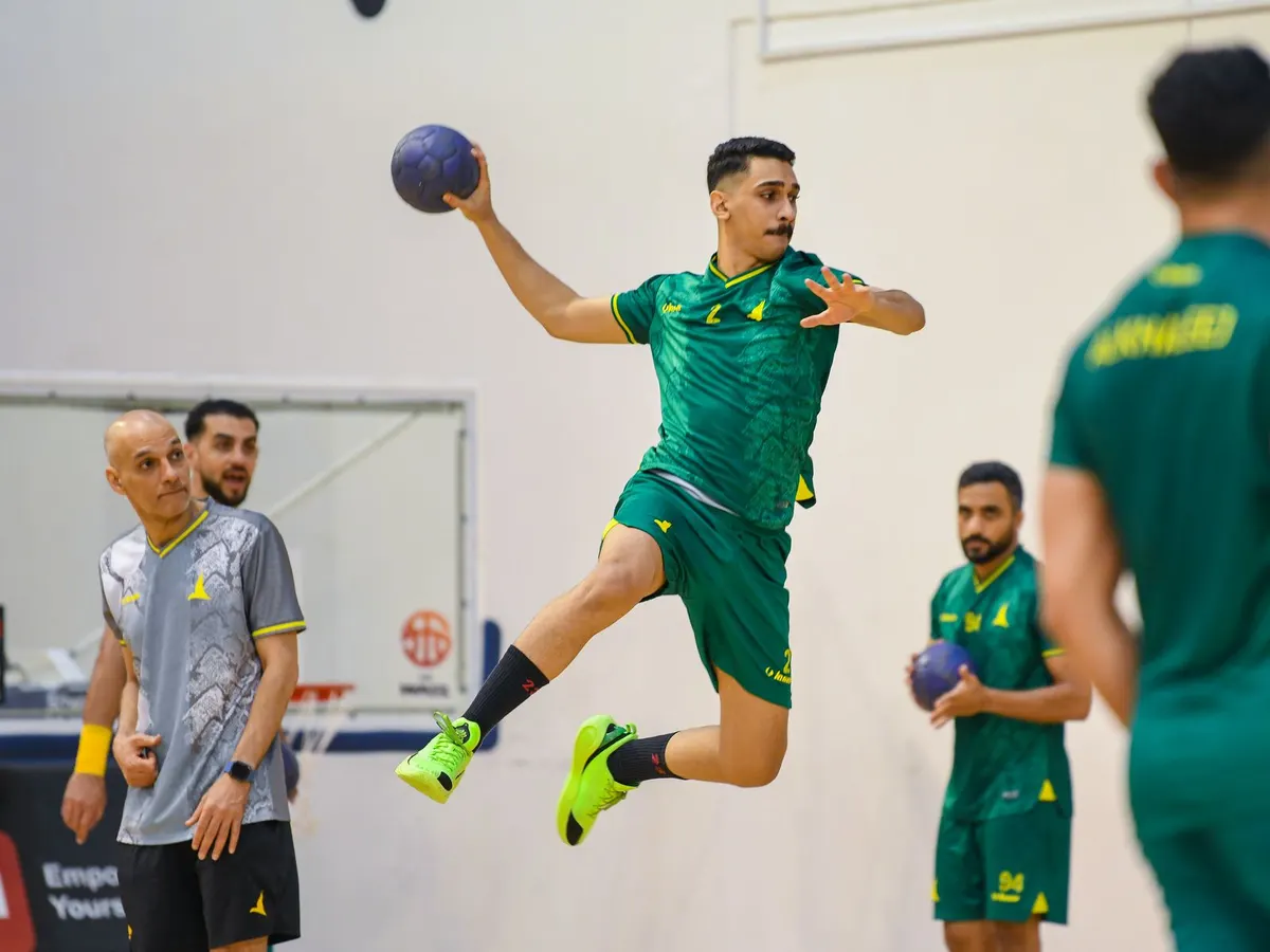 الخليج يبحث عن اللقب الثاني أمام شباب الأهلي في النسخة الثانية من كأس السوبر السعودي الإماراتي لكرة اليد