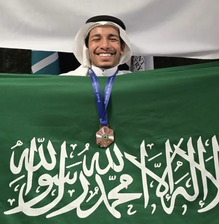من ربيعية القطيف.. حيدر الدبيسي يظفر ببرونزية دولية في أولمبياد مندليف للكيمياء 2025