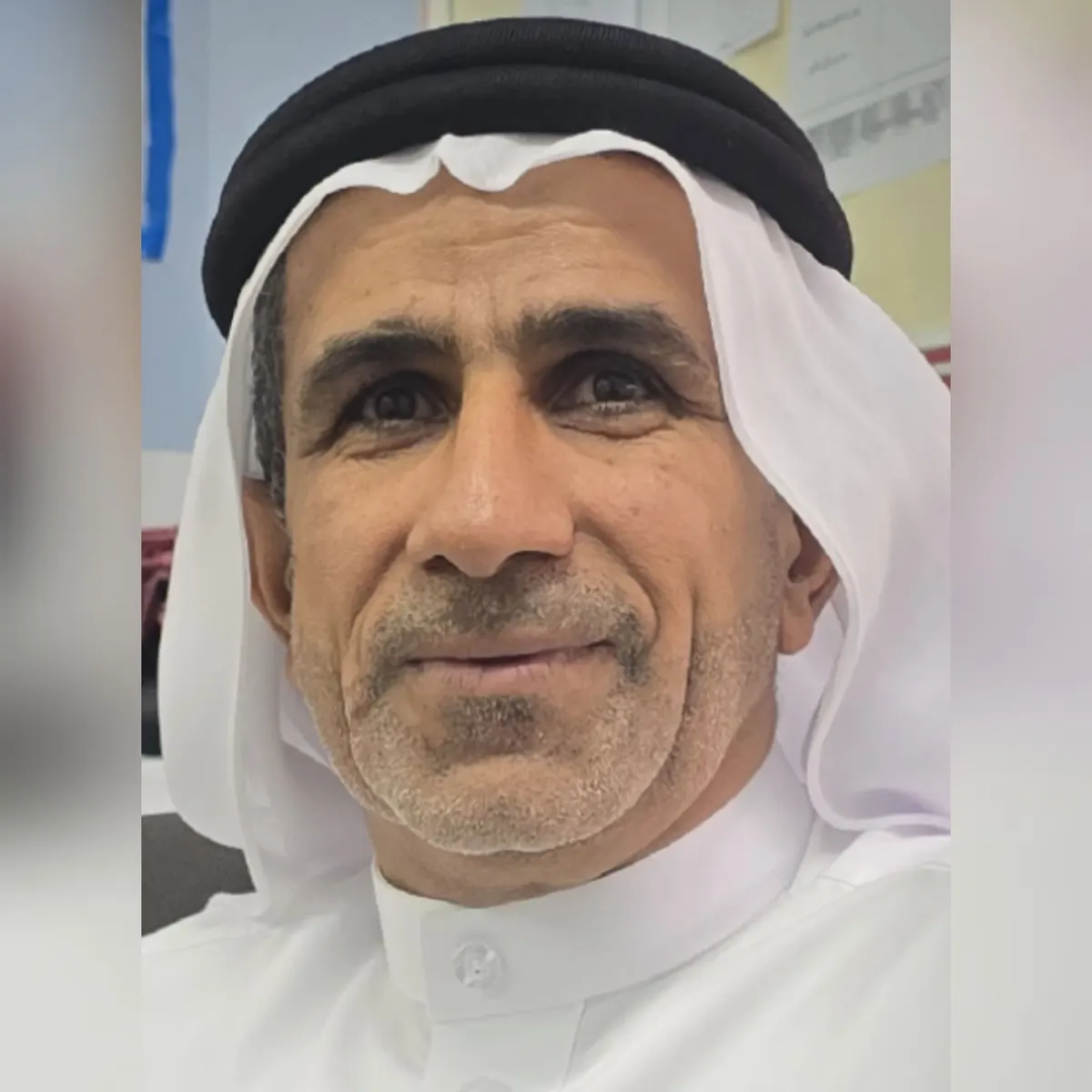 من القطيف.. ابتدائية الإمام مسلم تحتفي بالمعلم «صادق العسيف»