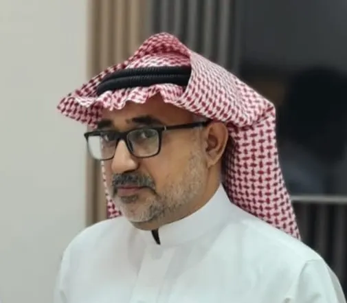 من القطيف.. ثانوية تاروت تكرّم المعلم «مهدي آل مشهد» بمناسبة تقاعده