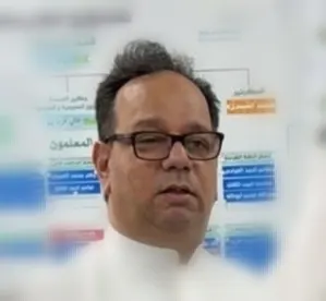 بمناسبة تقاعده.. مدرسة تاروت الثانوية تُكرّم «عبدالله العبندي»