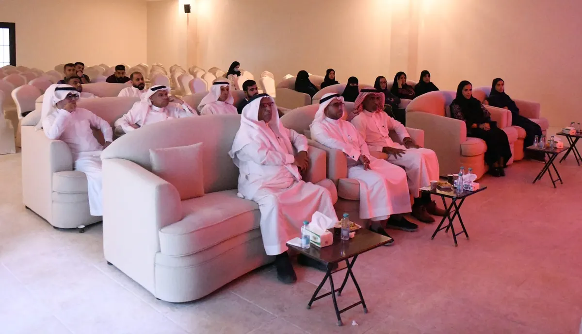 «الزهايمر تحت المجهر»… محاضرة توعوية تستقطب 30 مشاركًا في أم الحمام