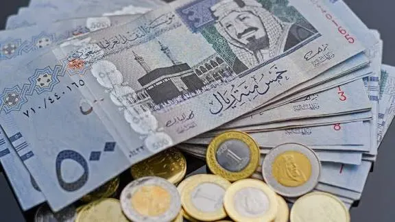 منارة الأوجام.. عطاء يتوهج ليضيء دروب 130 طالبًا وطالبة