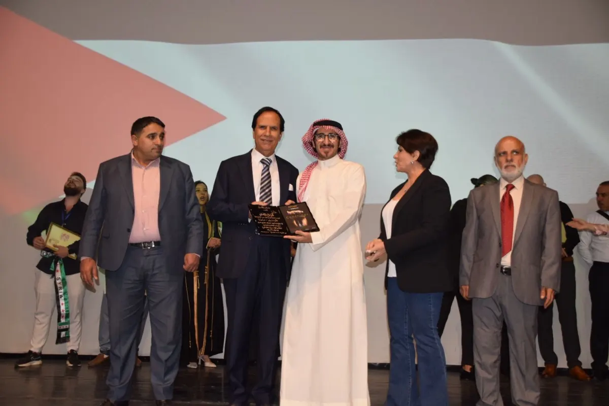 «كونتينر» تشرق من القديح وسيهات والأحساء لتسطع في سماء المسرح العربي بالأردن