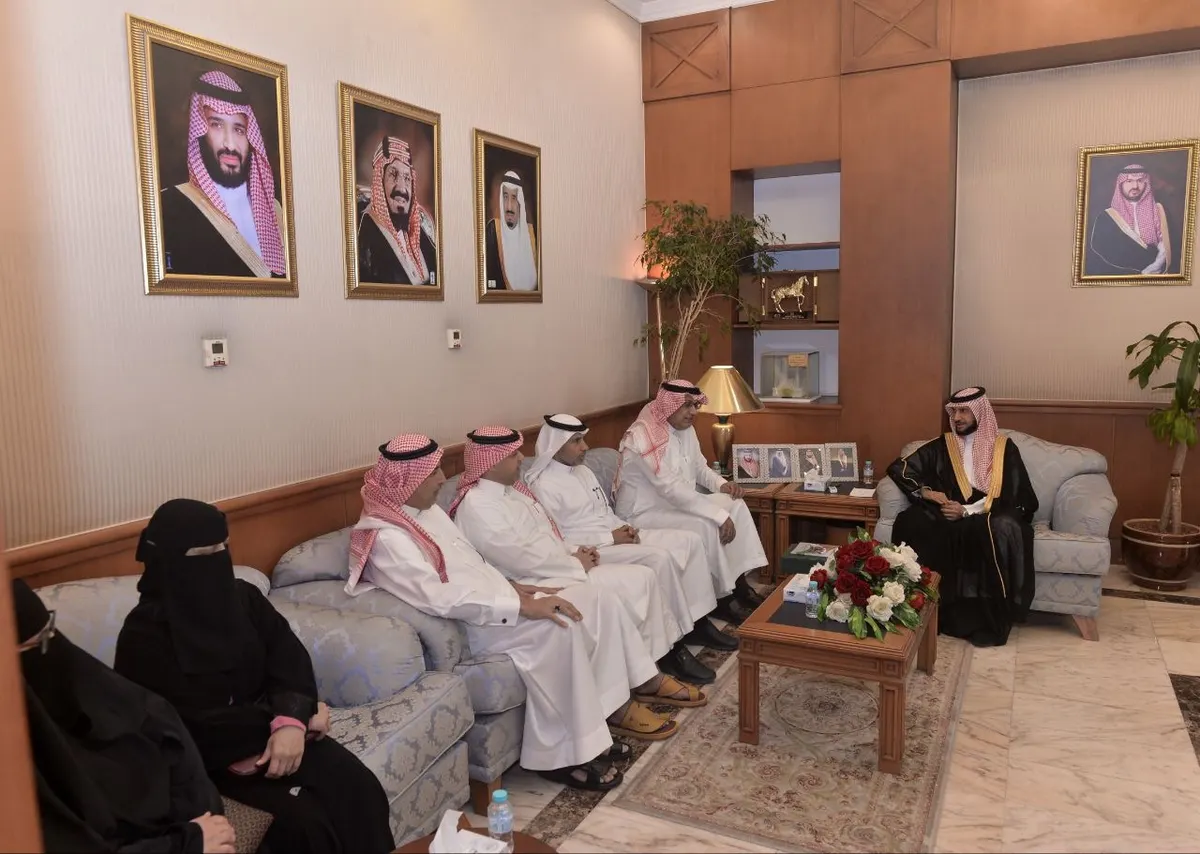 محافظ القطيف يلتقي جمعيتي البر بسنابس والفردوس لإكرام الموتى