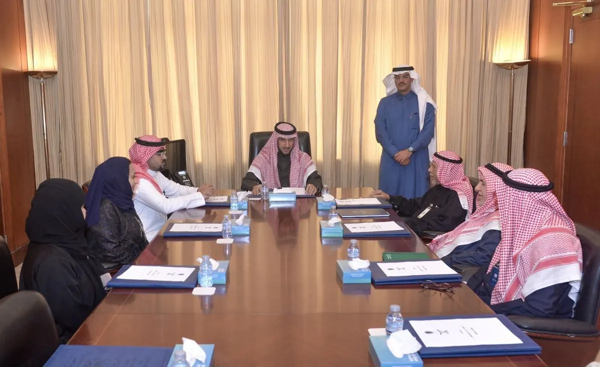 محافظ القطيف يلتقي رئيس مجلس إدارة جمعية مودة ورحمة للتنمية الأسرية ويطّلع على برامجها ورؤيتها