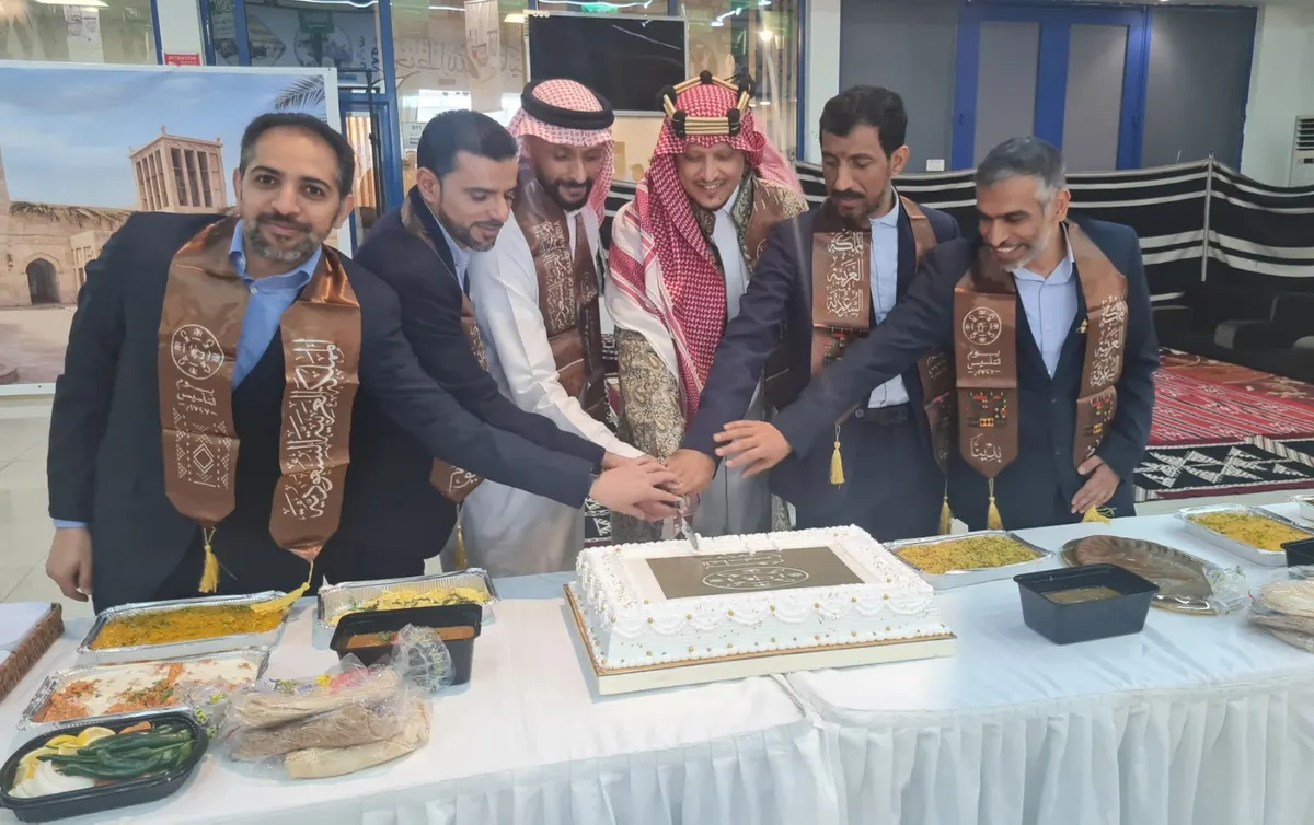 بالصور.. «تقنية القطيف» تحتفي بيوم التأسيس