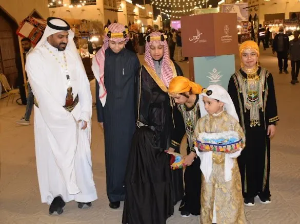 هذا المساء.. القطيف تحتفي بالتأسيس والخيالة والصقارة تزين مشروع الرامس