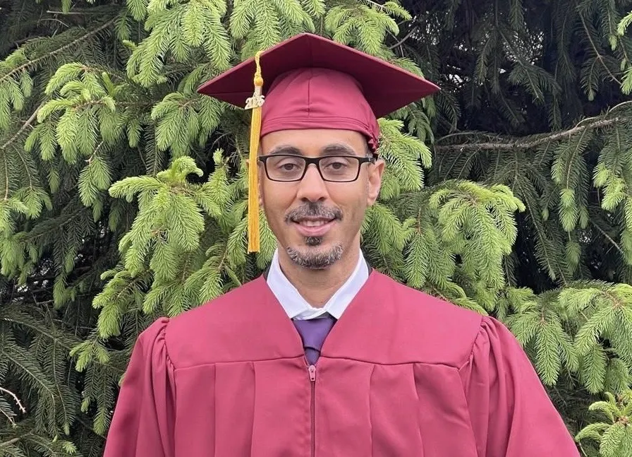 من تاروت.. «جامعة والش» تمنح عبدالله حسن العرادي بكالوريوس علوم التمريض