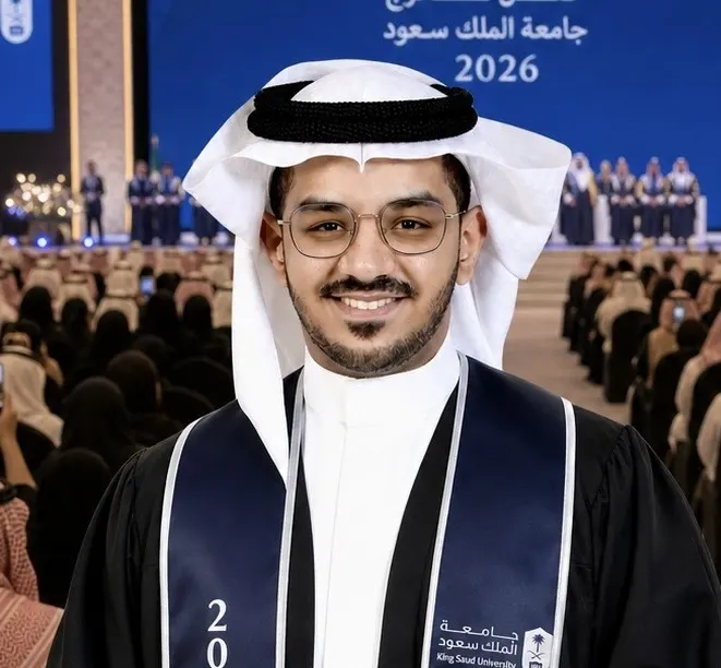 من سيهات.. مع مرتبة الشرف.. «جامعة الملك سعود» تمنح موسى السواد بكالوريوس نظم المعلومات الجغرافية