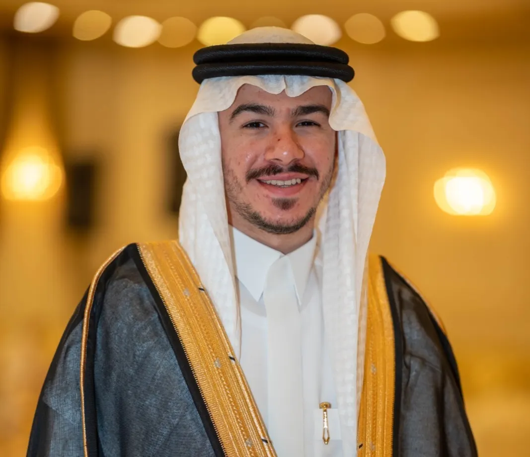 القطيف .. القفص الذهبي يجمع عائلتي «القصاب» و«الخياط»