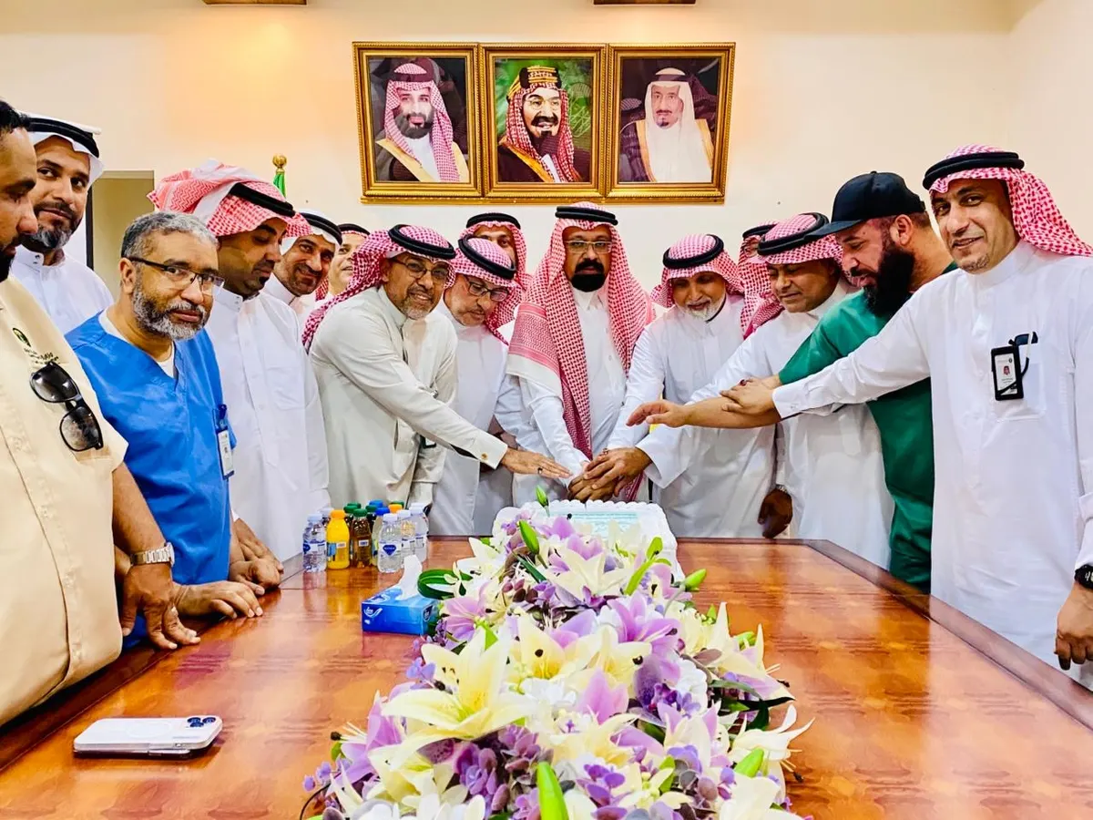 في القطيف.. عودة الموظفين على وقع التهاني والتبريكات