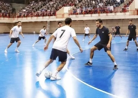 في «أبطال السداسيات».. فرق القطيف المجتمعية تشعل صالات «مدينة الأمير نايف» بيومين من المنافسة