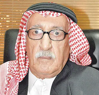 رحيل رائد الحداثة السعودية.. الشاعر والمفكر محمد العلي يودّع الحياة عن 94 عامًا