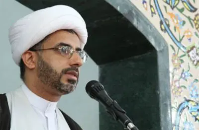 الشيخ آل إبراهيم ينتقد تزايد القتل والعنف الأسري في المجتمع ويدعو للحد منه