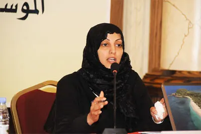 اخصائية نفسية تحذر الأهالي من الحماية الزائدة للطفل