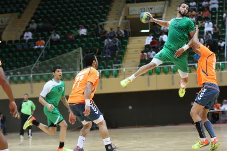 مضر للانفراد بالصدارة.. والنور لاستعادة توازنه