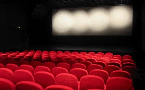 وظيفة شاغرة «مدير سينما» للجنسين