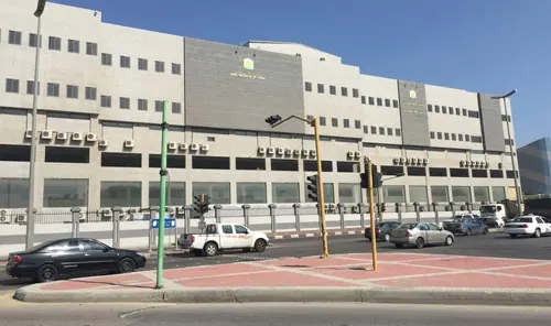 المحكمتان العامة والجزائية بالقطيف تطبقان «ناجز»