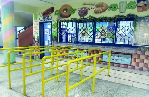 حظر 37 مشروب وحلوى بـ «مقاصف» مدارس الشرقية