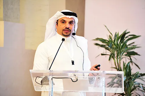 ”أعمال القطيف“ يبحث مواجهة التحديات