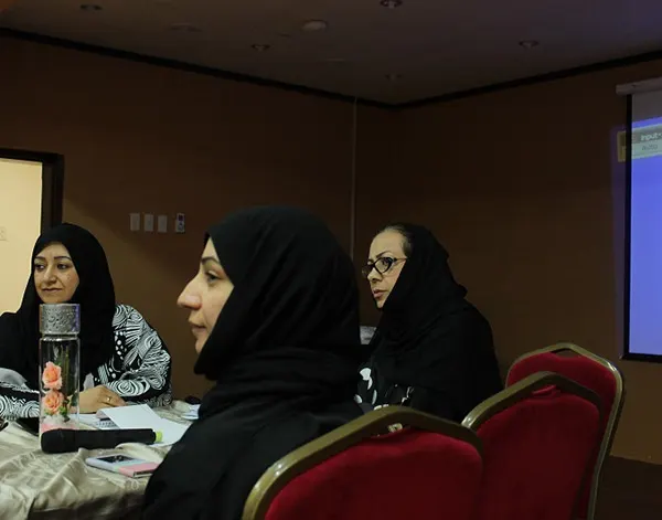 كيف تبدأ مشروعك الصغير؟ ”في“ العطاء النسائية"
