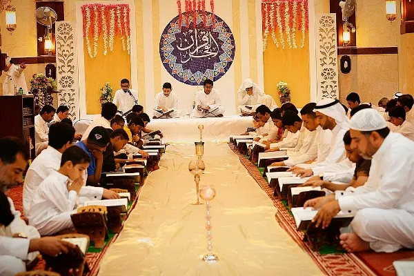 «هدي القرآن» تعقد مجلسها الأسبوعي بمشاركة نخبة من قراء المنطقة