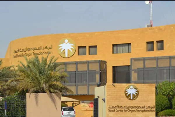 قلب و 4 كلى ورئتان.. 9 عمليات زراعة تنقذ فتاة وطفلين من الموت