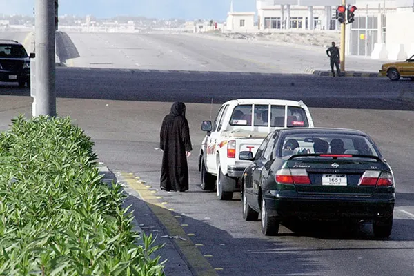 الموارد البشرية: 4 أضرار أمنية واقتصادية ودينية واجتماعية لظاهرة التسول