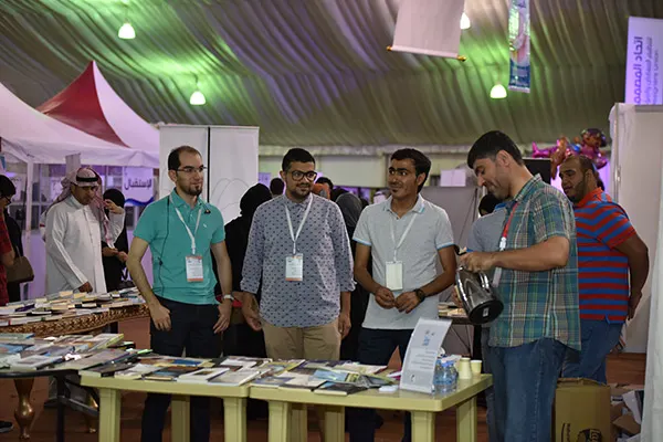 نادي اقرأ كتابك يشارك في مهرجان الوفاء بمعرض تبادل الكتب
