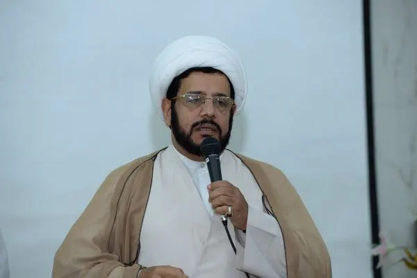 الشيخ العباد يدعو إلى التعايش السلمي بين الزوجين