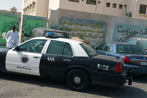 نجاة مواطن تعرض لإطلاق نار من ملثمَيْن امام مدرسة بالقديح