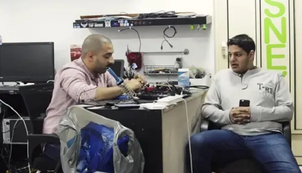 صفوى.. «كلام الناس» يعالج معاناة المجتمع من التصنّع في طرق المعيشة
