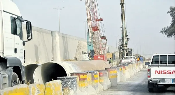 اعتماد خطة تأهيل وتطوير شوارع في عنك