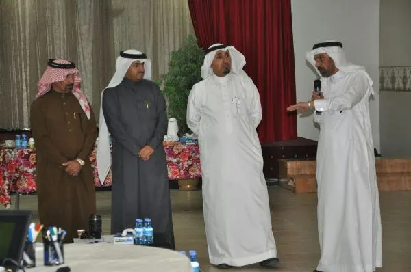 «بلدي القطيف» يزور أم الحمام ويطلع على مطالبها البلدية
