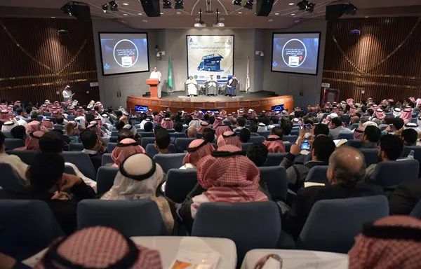 غرفة الشرقية تستعرض آليات تراخيص وتمويل عربات الأطعمة المتنقلة