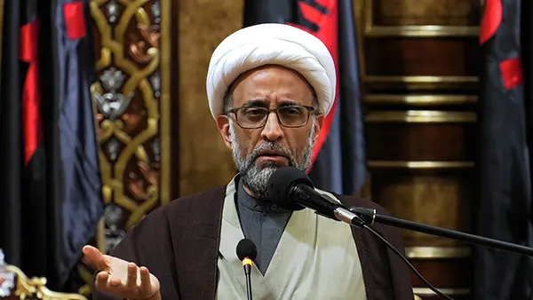 الشيخ الصفار يحض ذوي الكفاءة على إبراز أنفسهم وطنيا والنأي عن الانطواء